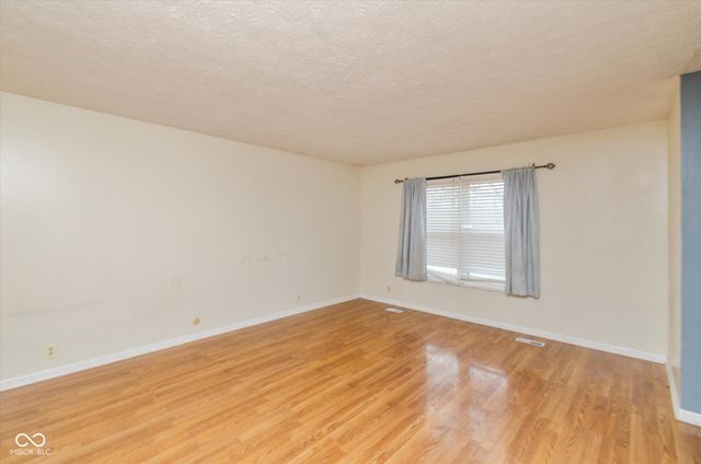 1001 Danielle Road, Lebanon, IN 46052