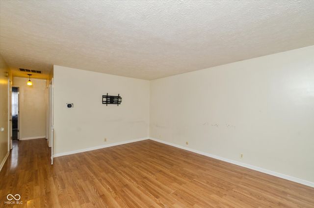 1001 Danielle Road, Lebanon, IN 46052