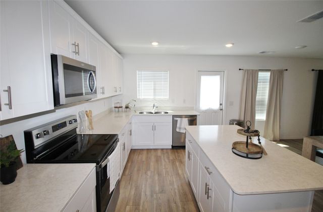 1229 Autumn Mist Lane, Forney, TX 75126