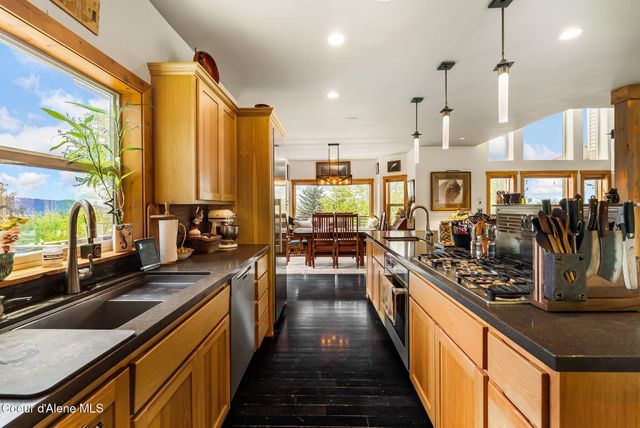 7766 N Westview DR, Coeur D'alene, ID 83815