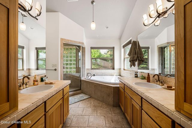 7766 N Westview DR, Coeur D'alene, ID 83815