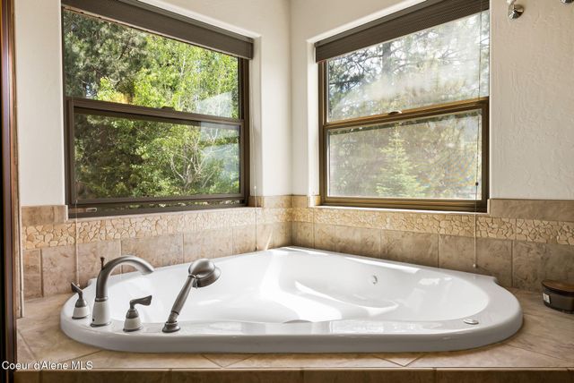 7766 N Westview DR, Coeur D'alene, ID 83815