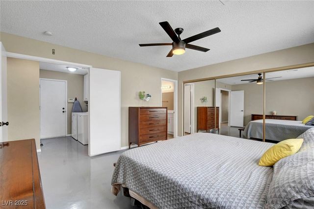 3215 Mountain Spring Road, Las Vegas, NV 89146