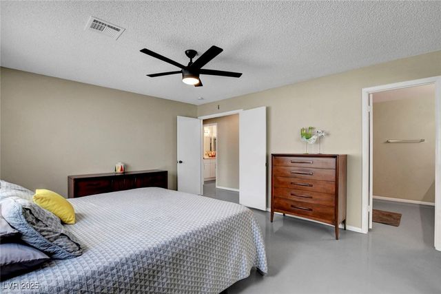 3215 Mountain Spring Road, Las Vegas, NV 89146