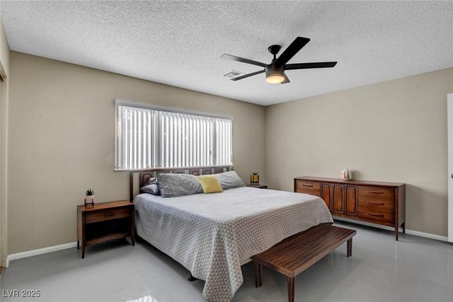 3215 Mountain Spring Road, Las Vegas, NV 89146