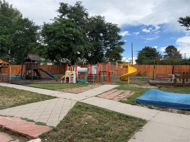 1777 Kipling Street, Lakewood, CO 80215
