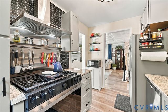 1725 Debbie Ln, Richmond, VA 23222