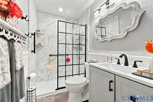 1725 Debbie Ln, Richmond, VA 23222