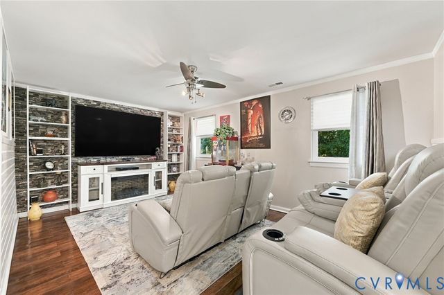 1725 Debbie Ln, Richmond, VA 23222