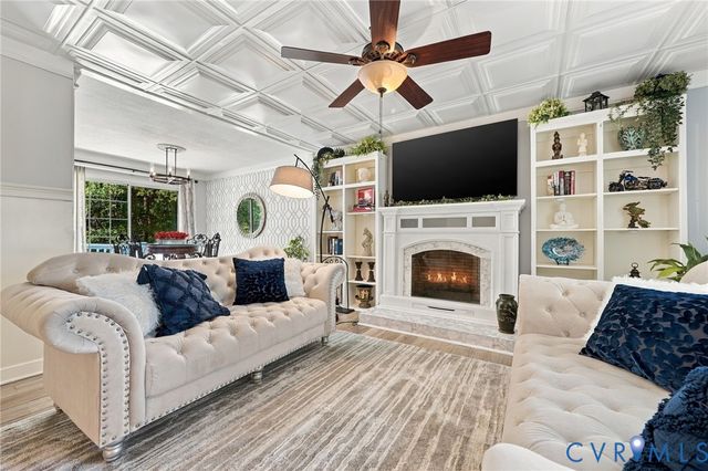 1725 Debbie Ln, Richmond, VA 23222