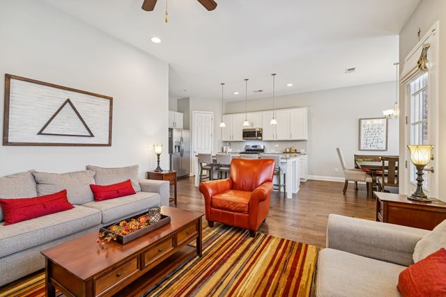 2001 Inland Dr, Franklin, TN 37064