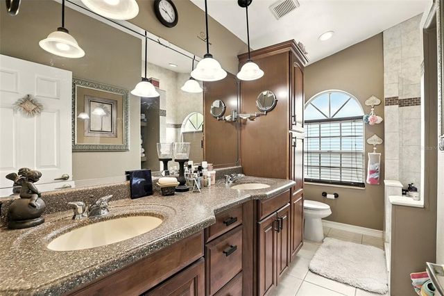 1025 WHITTIER CIRCLE, Oviedo, FL 32765