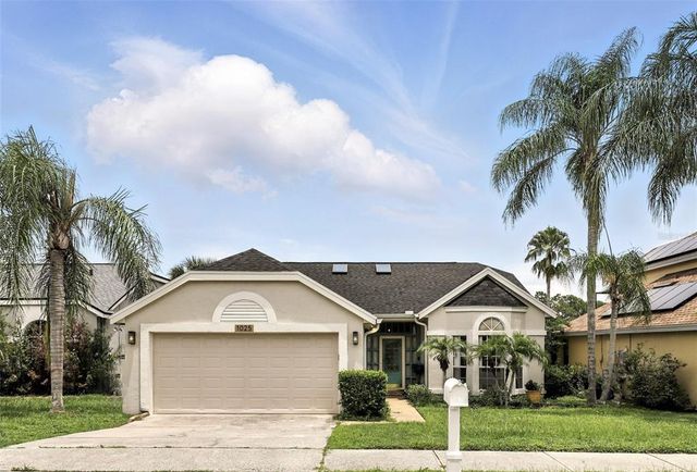 1025 WHITTIER CIRCLE, Oviedo, FL 32765