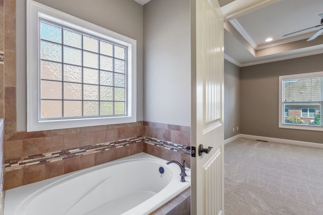 4182 Miles Johnson Pkwy, Spring Hill, TN 37174