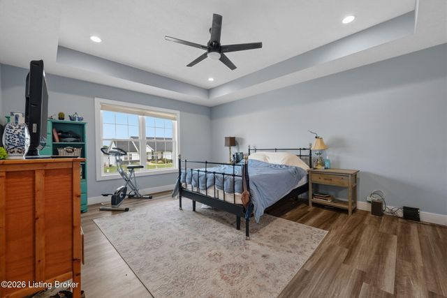 107 Seabiscuit Ct, Elizabethtown, KY 42701