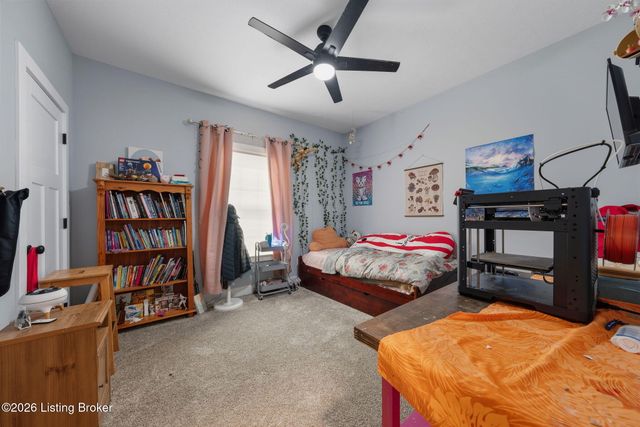 107 Seabiscuit Ct, Elizabethtown, KY 42701