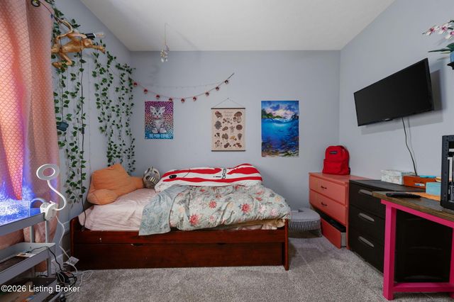 107 Seabiscuit Ct, Elizabethtown, KY 42701