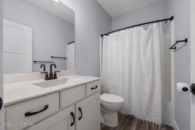107 Seabiscuit Ct, Elizabethtown, KY 42701