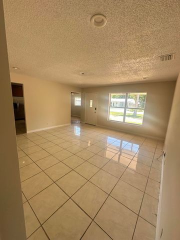201 NE 30TH Street, Boca Raton, FL 33431