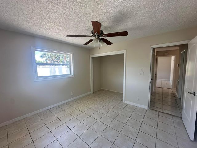 201 NE 30TH Street, Boca Raton, FL 33431