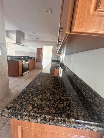201 NE 30TH Street, Boca Raton, FL 33431