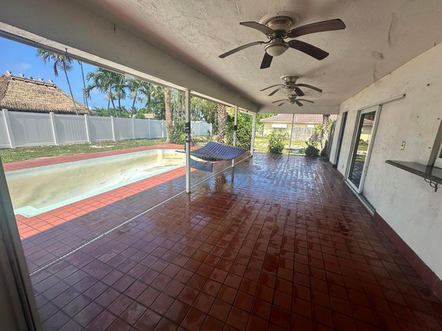 201 NE 30TH Street, Boca Raton, FL 33431