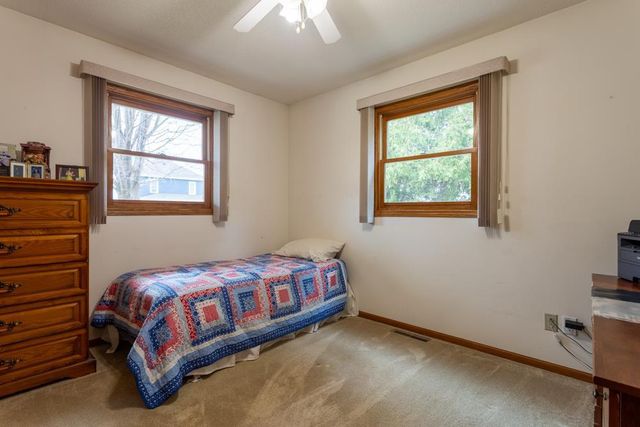 1810 15th Street, Hazel Green, WI 53811