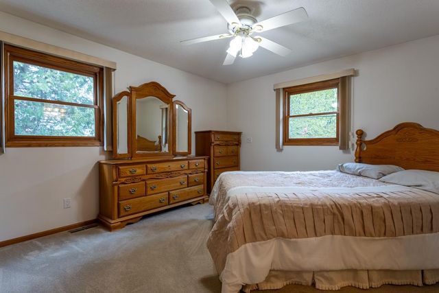 1810 15th Street, Hazel Green, WI 53811