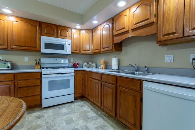 1810 15th Street, Hazel Green, WI 53811