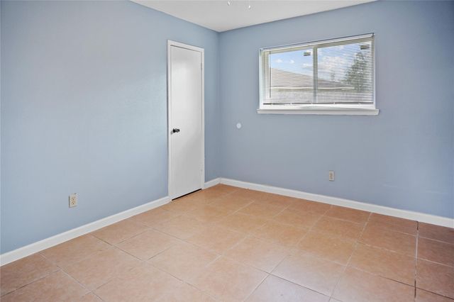 2846 Mayflower Landing Court, Webster, TX 77598