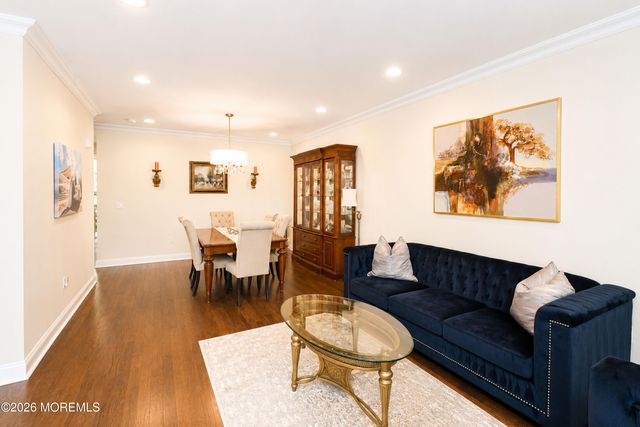 183 Shinnecock Drive, Manalapan, NJ 07726