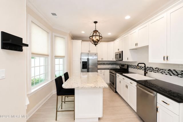 183 Shinnecock Drive, Manalapan, NJ 07726