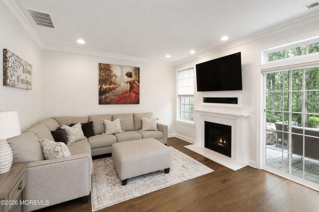 183 Shinnecock Drive, Manalapan, NJ 07726