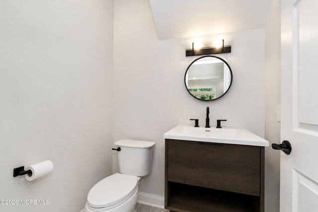 183 Shinnecock Drive, Manalapan, NJ 07726