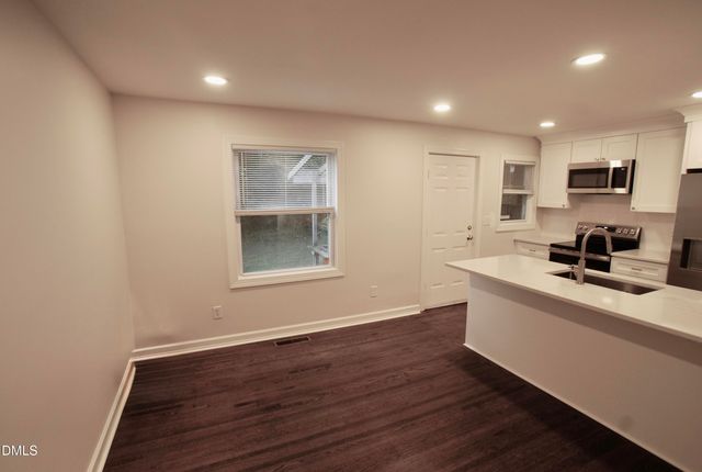 21 Shepherd Street 21.5, Raleigh, NC 27607