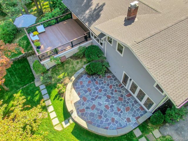1 Leone Close, Scarsdale, NY 10583