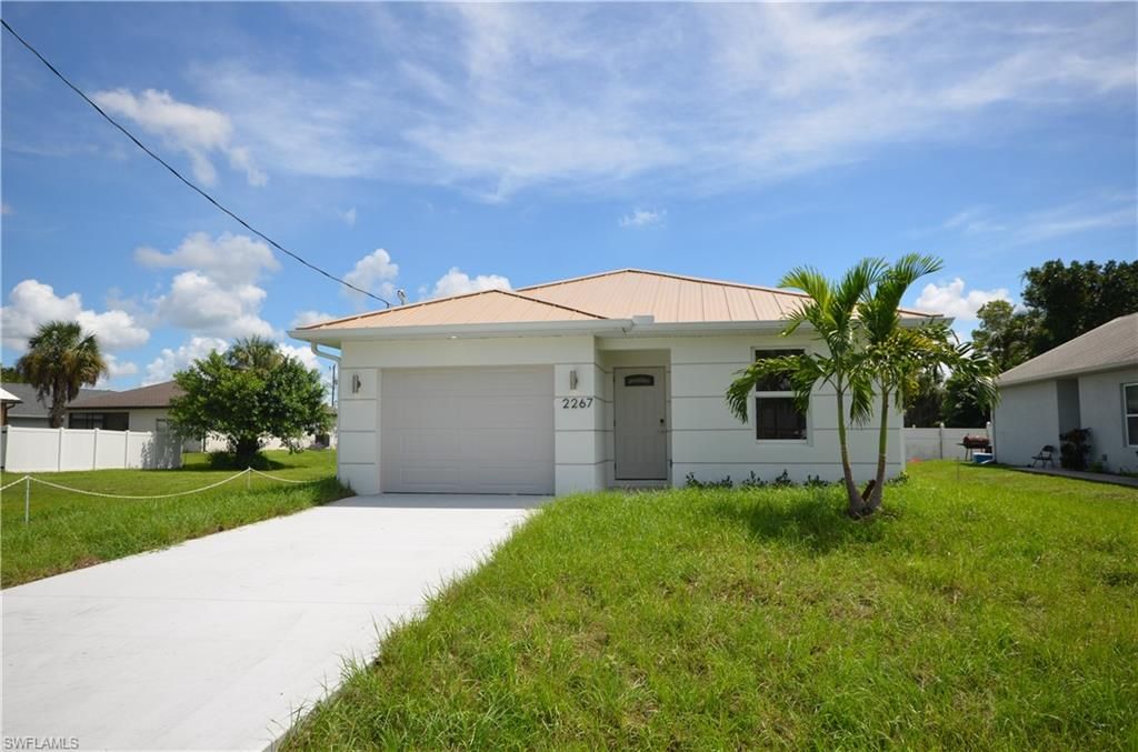 2267 French ST, FORT MYERS, FL 33916 — photo 4
