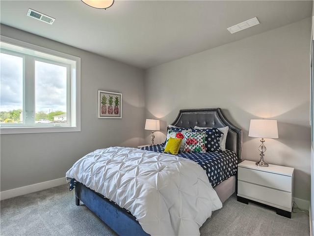 16724 Hayes Street, Overland Park, KS 66085