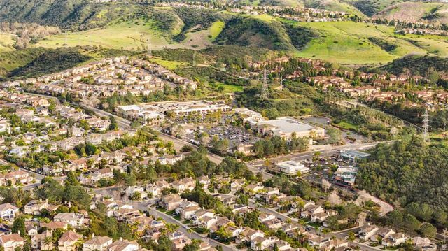 11243 Corte Isabelino, San Diego, CA 92130