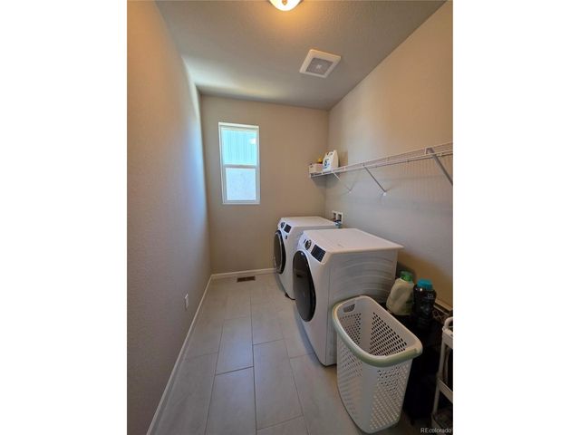 54889 E 31st Ave, Strasburg, CO 80136