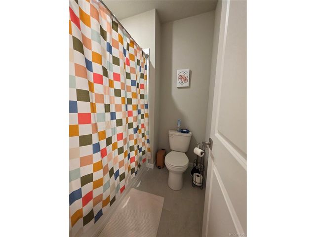 54889 E 31st Ave, Strasburg, CO 80136