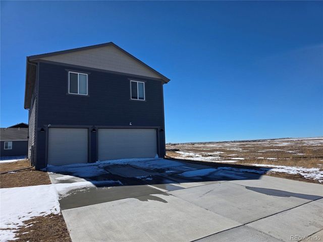 54889 E 31st Ave, Strasburg, CO 80136