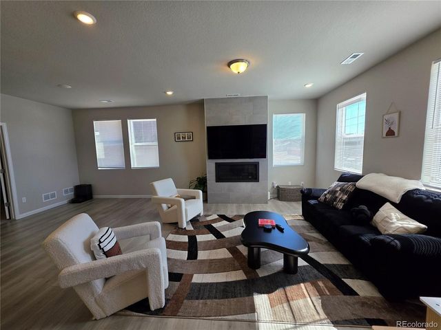 54889 E 31st Ave, Strasburg, CO 80136