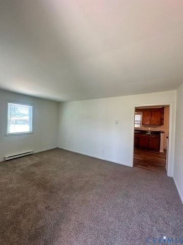 19705 Dorothy Cir, Dinwiddie, VA 23841