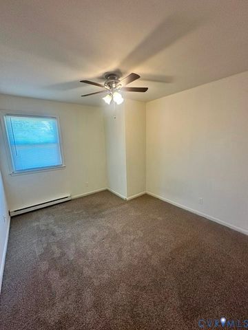 19705 Dorothy Cir, Dinwiddie, VA 23841