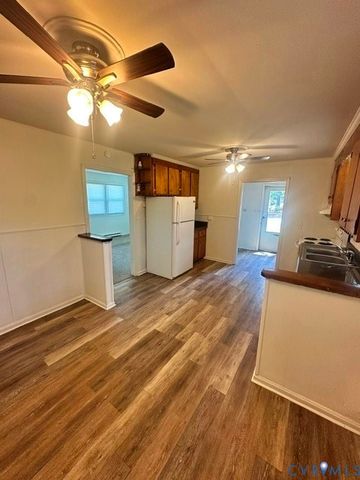 19705 Dorothy Cir, Dinwiddie, VA 23841