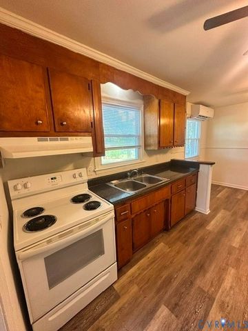 19705 Dorothy Cir, Dinwiddie, VA 23841