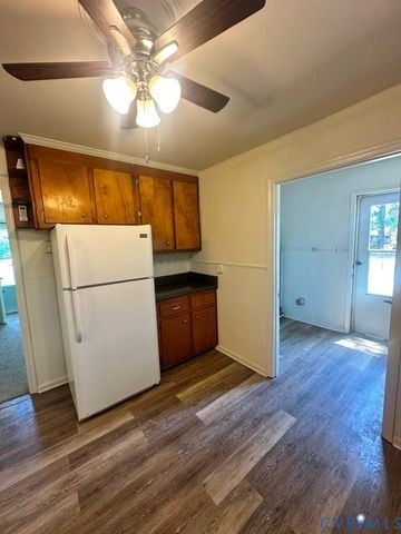19705 Dorothy Cir, Dinwiddie, VA 23841