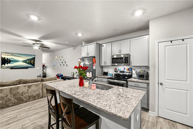 6317 Redan Square, Lithonia, GA 30058