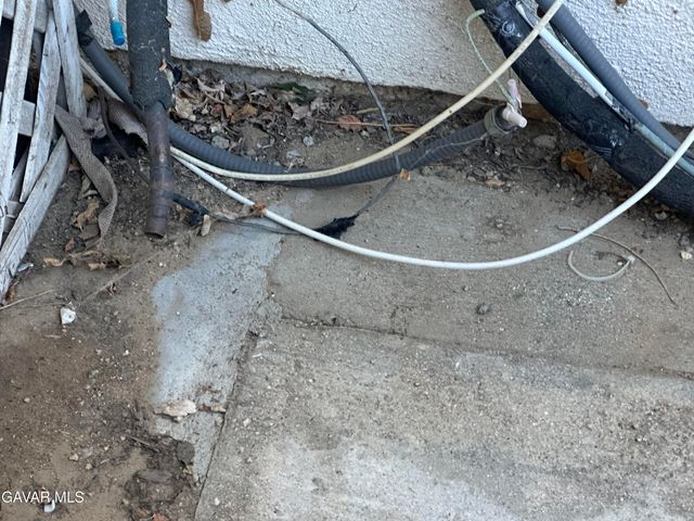 1111 Caperton Street, Lancaster, CA 93535